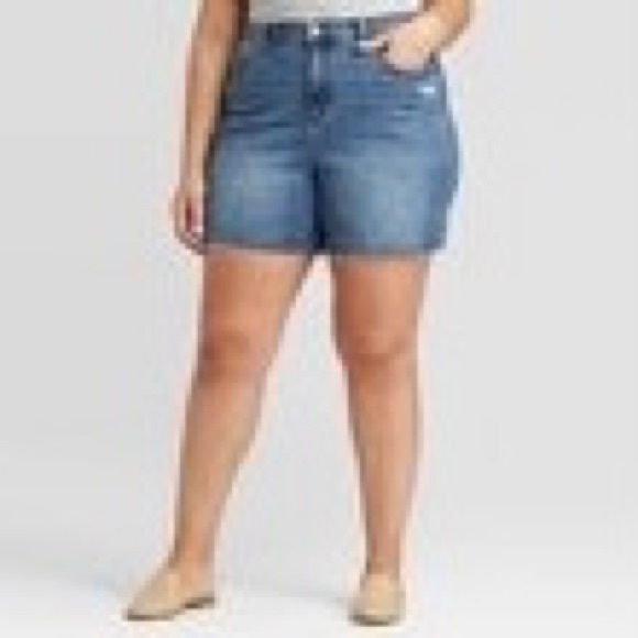 Universal Thread Plus Size Jean Shorts 20W - Picture 6 of 6